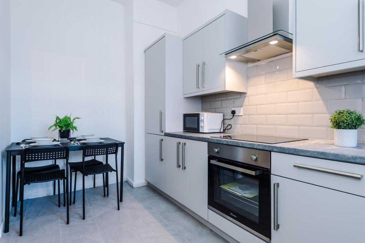 Apartment Cozy And Snuggly In Sleeps 4, Free Wifi & Netflix Liverpool
